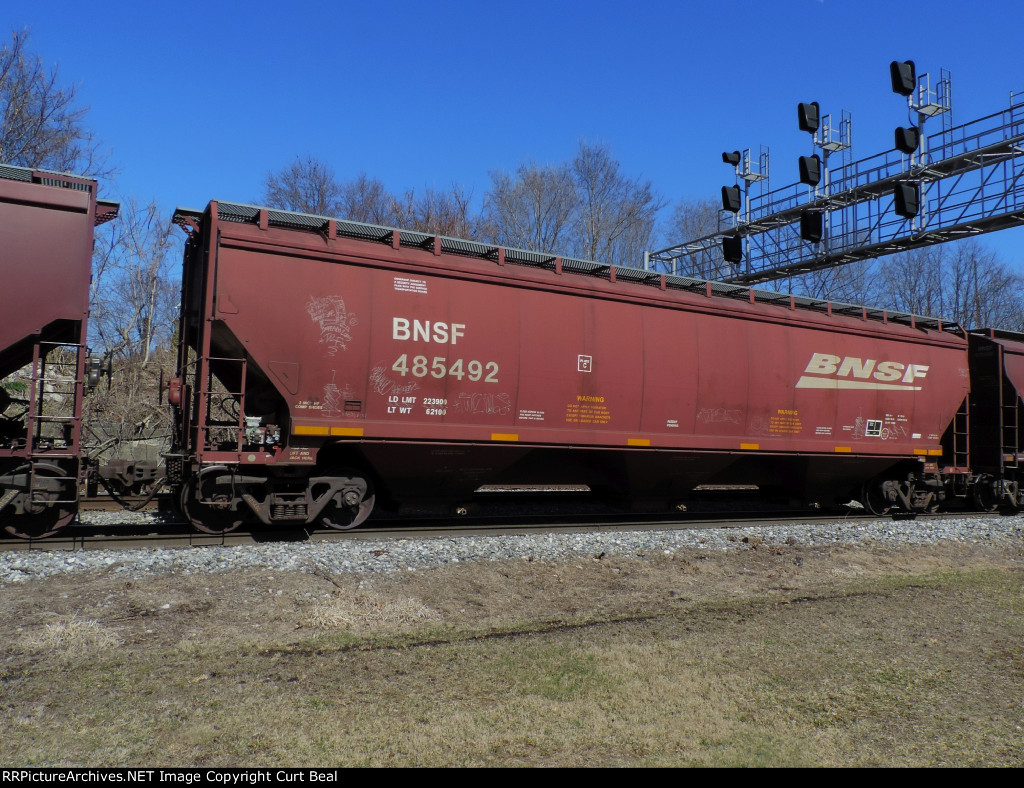 BNSF 485492